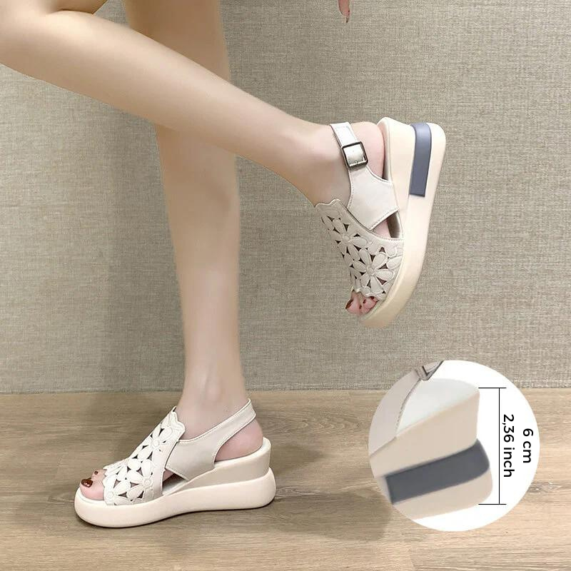 Comfortable orthopedic sandals 