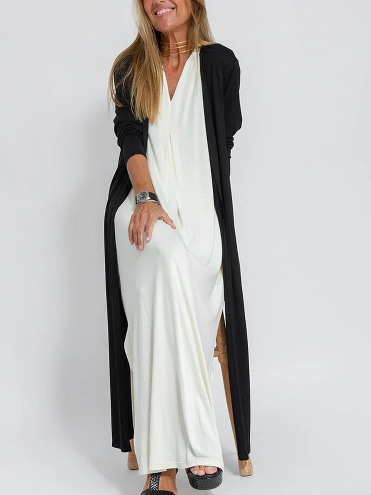 Elegant sleeveless long dress in solid color