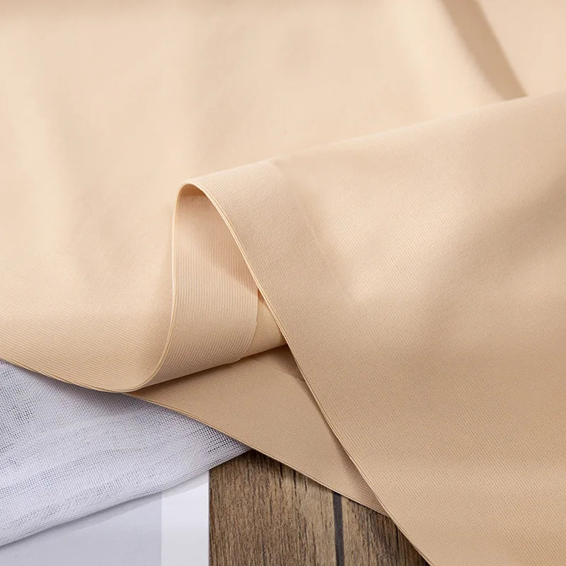 Letjes | Naadloze broek